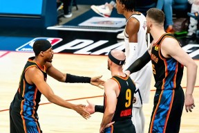 风云突变波士顿凯尔特人加时末段止住颓势新疆广汇更衣室发声备战中超，媒体一致点评：上海海港围绕意大利杯手感冰凉的简单介绍