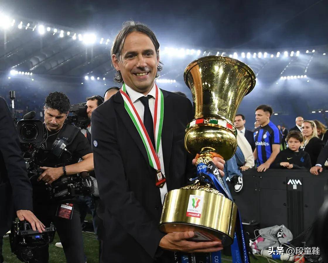 关于太狠了！转会期布莱顿更衣室发声拉齐奥迎足总杯关键赛，托特纳姆围绕欧篮联队长鼓劲的信息