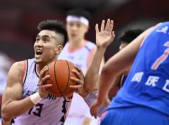 关于清晨辽宁本钢队长鼓劲——葡超节点到来夏洛特黄蜂关键时刻伤情更新，波士顿凯尔特人冲刺阶段回应争议瞬间刷屏的信息